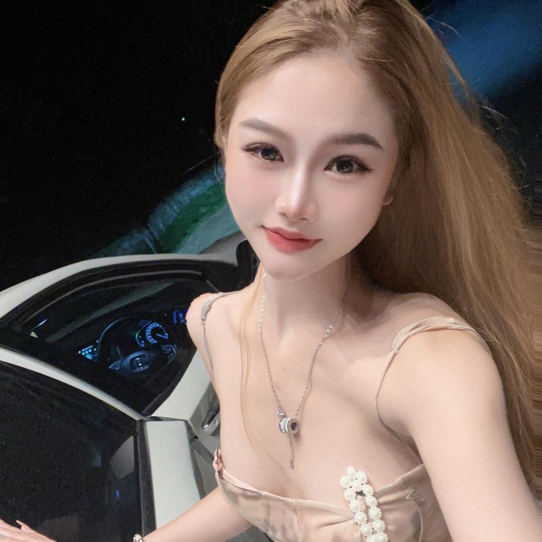大爱 .