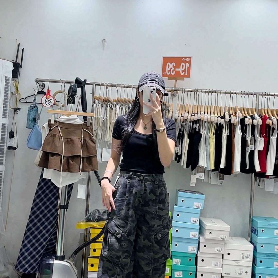 温柔扑了空