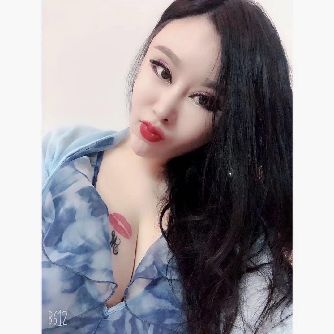 黑色～婚纱