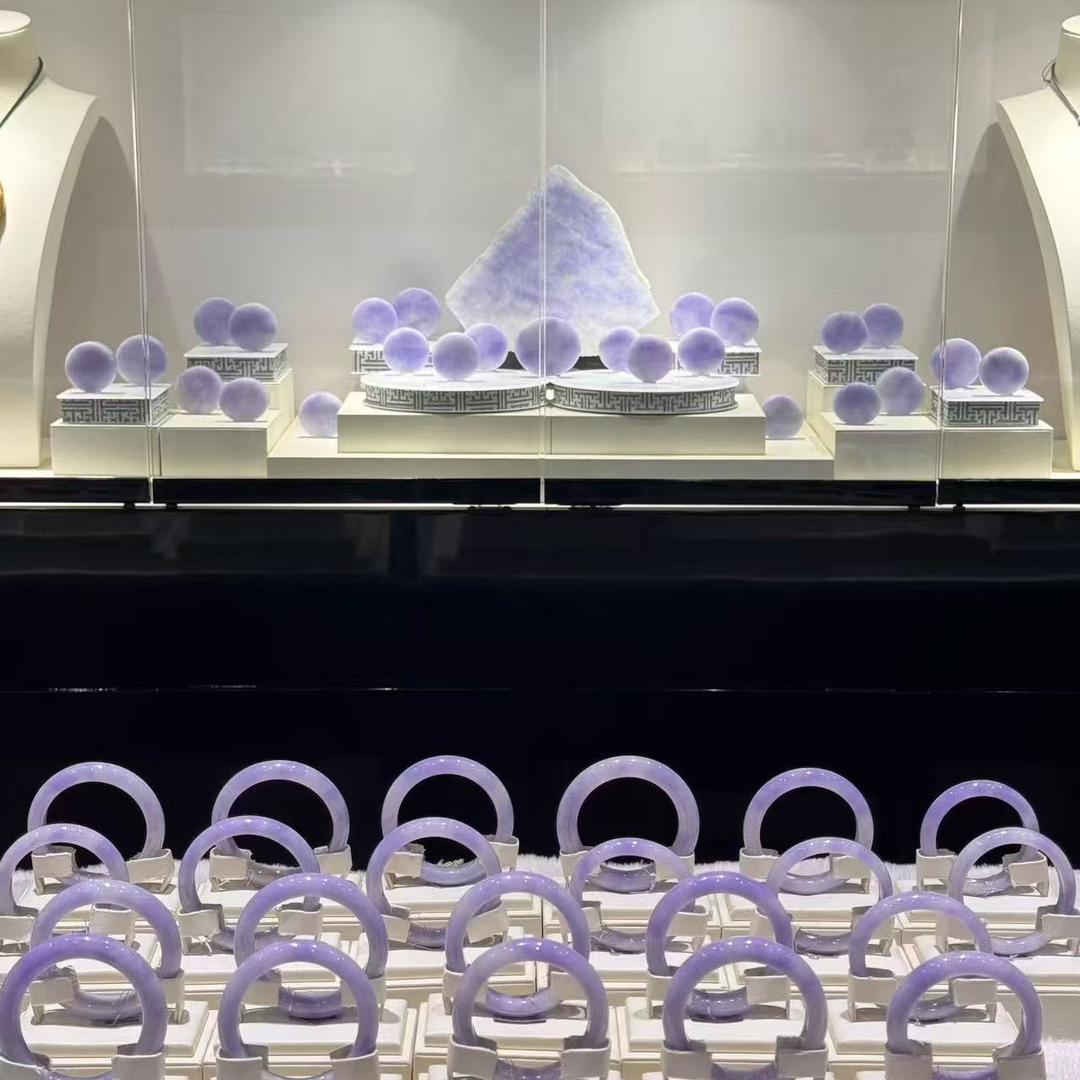 天津鼓楼西街天露珠宝