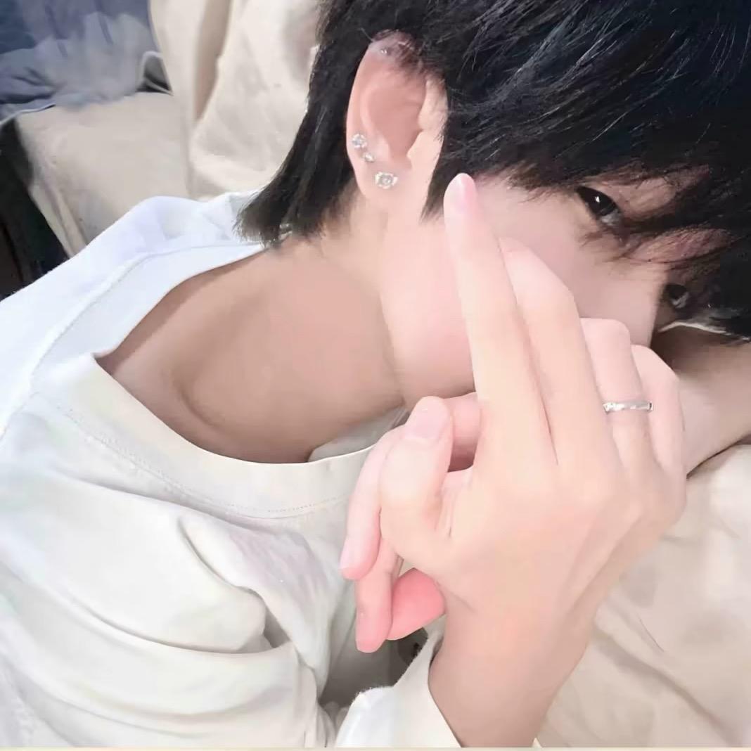 崆白