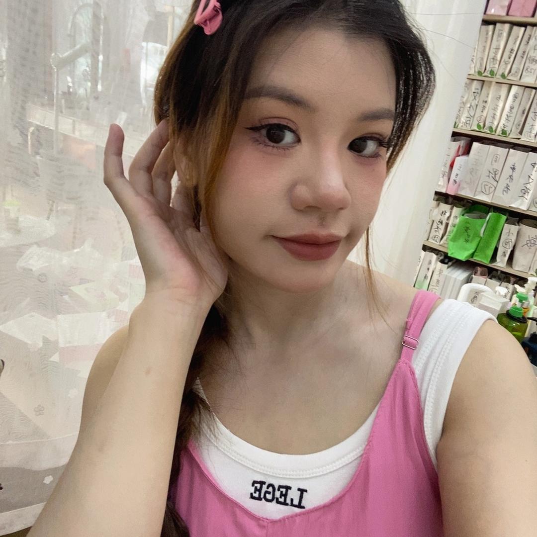 岑票呀