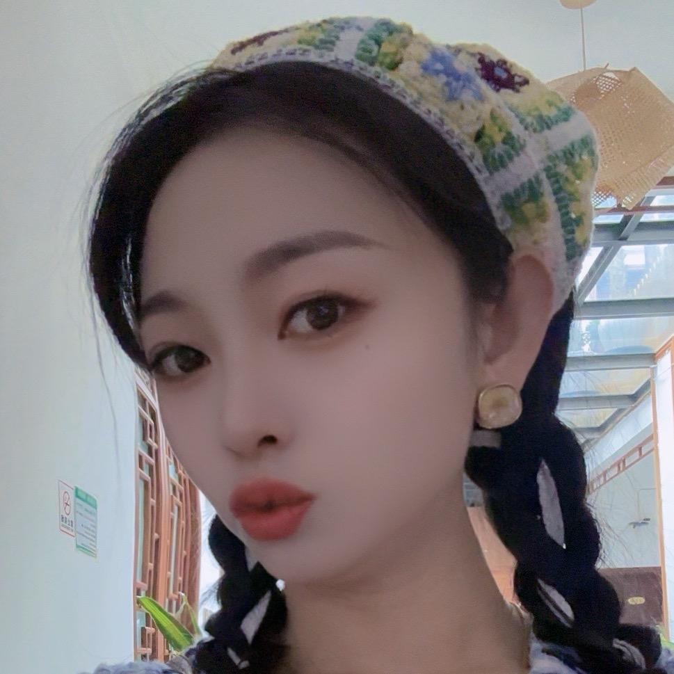 施闹闹🍀 (小市一庄) 晚八点直播