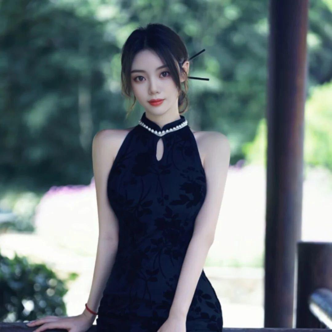 雪雪保建品老板娘