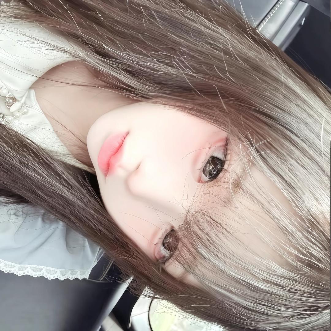 粤粤^