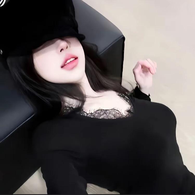 爱吃小鱼.（禾么