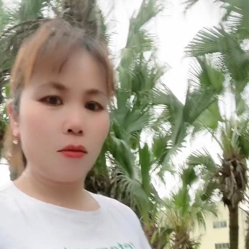 命苦的女孩