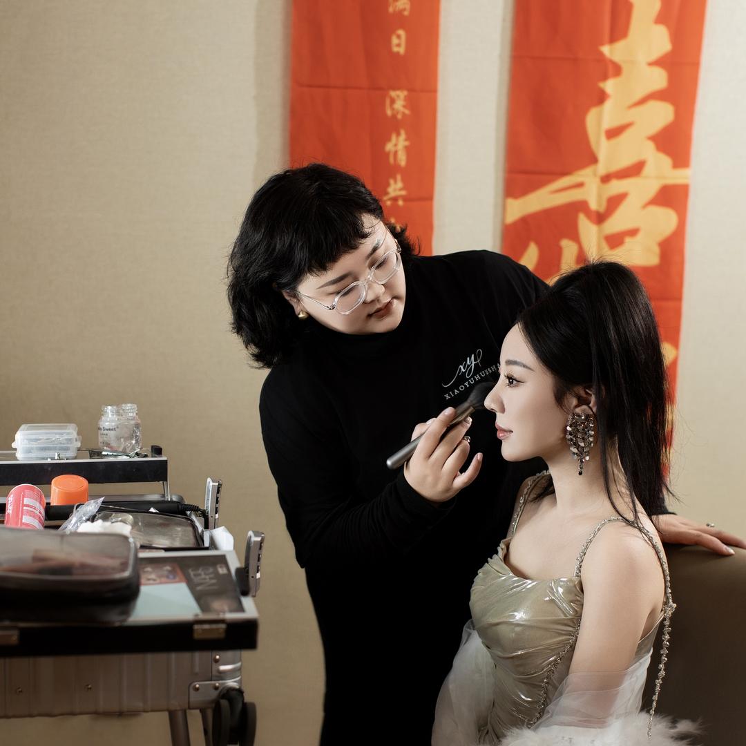小煜婚纱美学馆(龙和嘉园店)官方号
