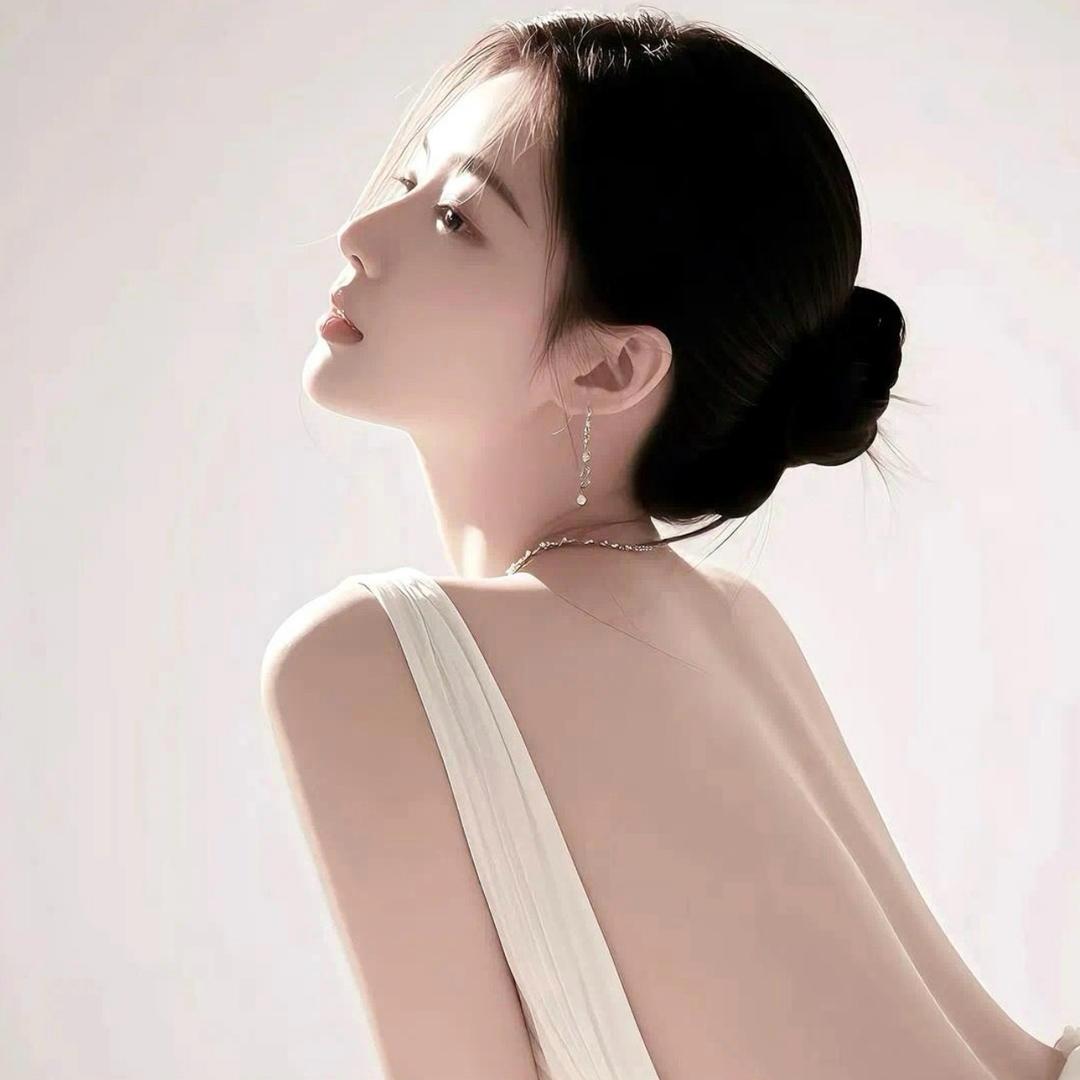 ㅤ  ㅤㅤ 多喝热水