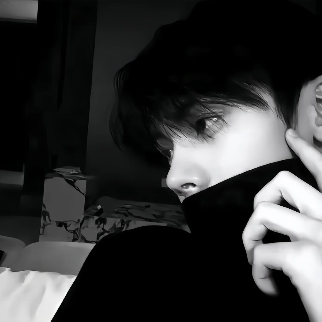 江𝙝𝙖𝙣.🎸