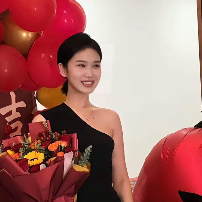 开心学姐超级个体