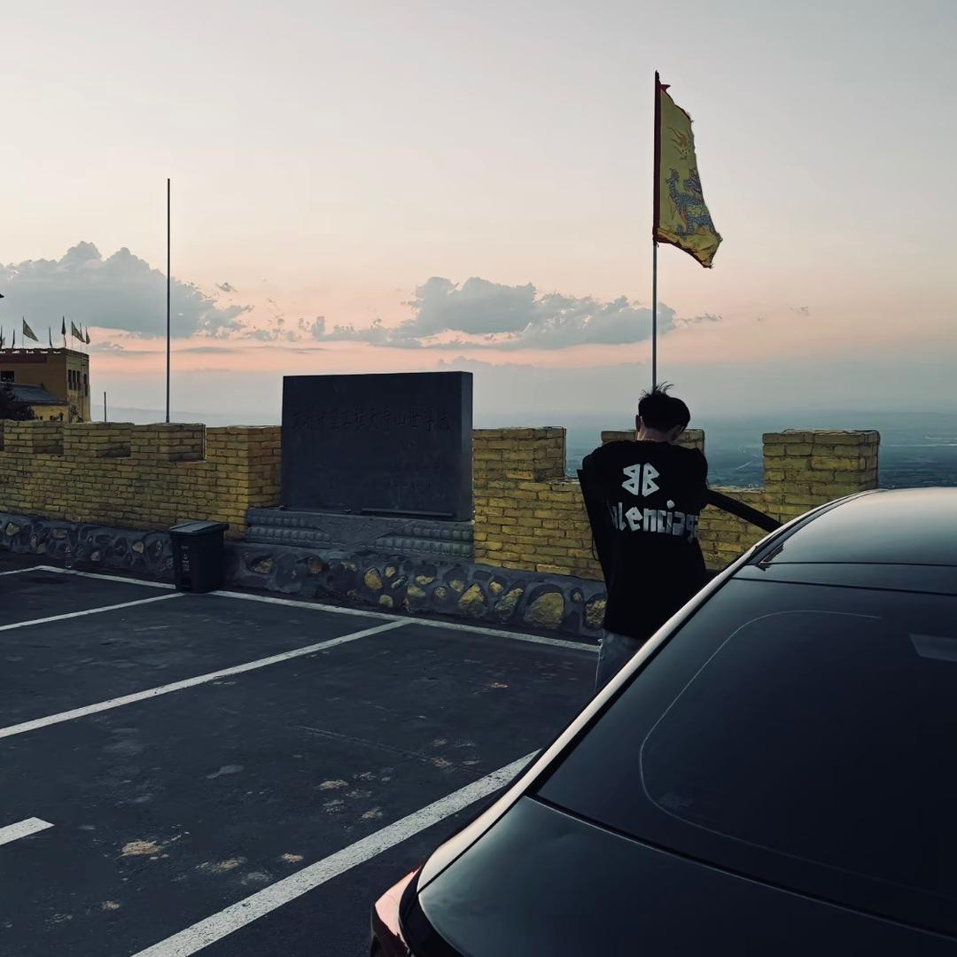 ㅤㅤㅤㅤㅤㅤㅤㅤㅤㅤㅤㅤㅤㅤㅤH.WC