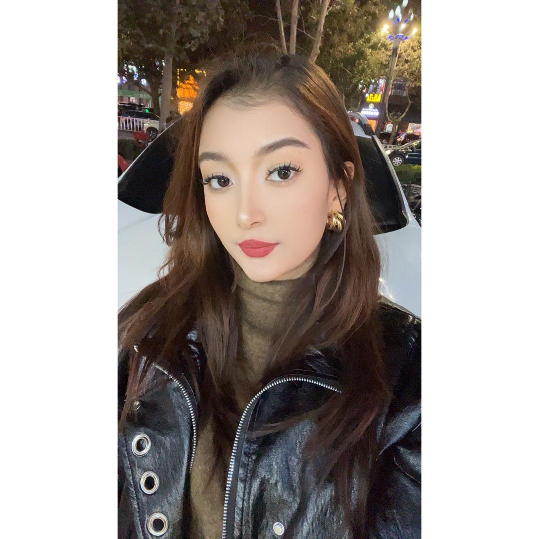 Amannisaa服装大号👗