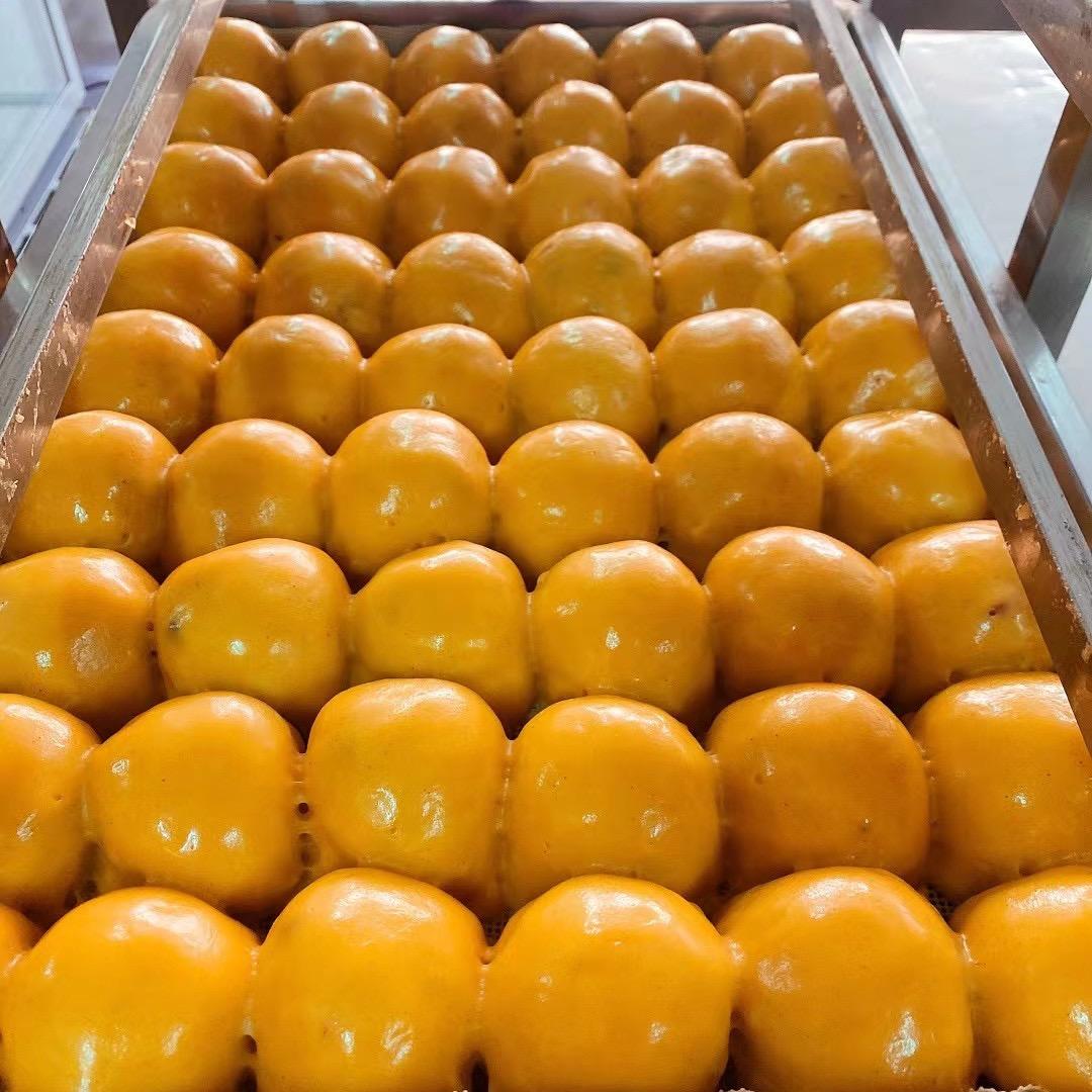 天山杰红美食坊