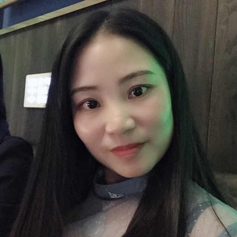 我是  婷婷  化妆师