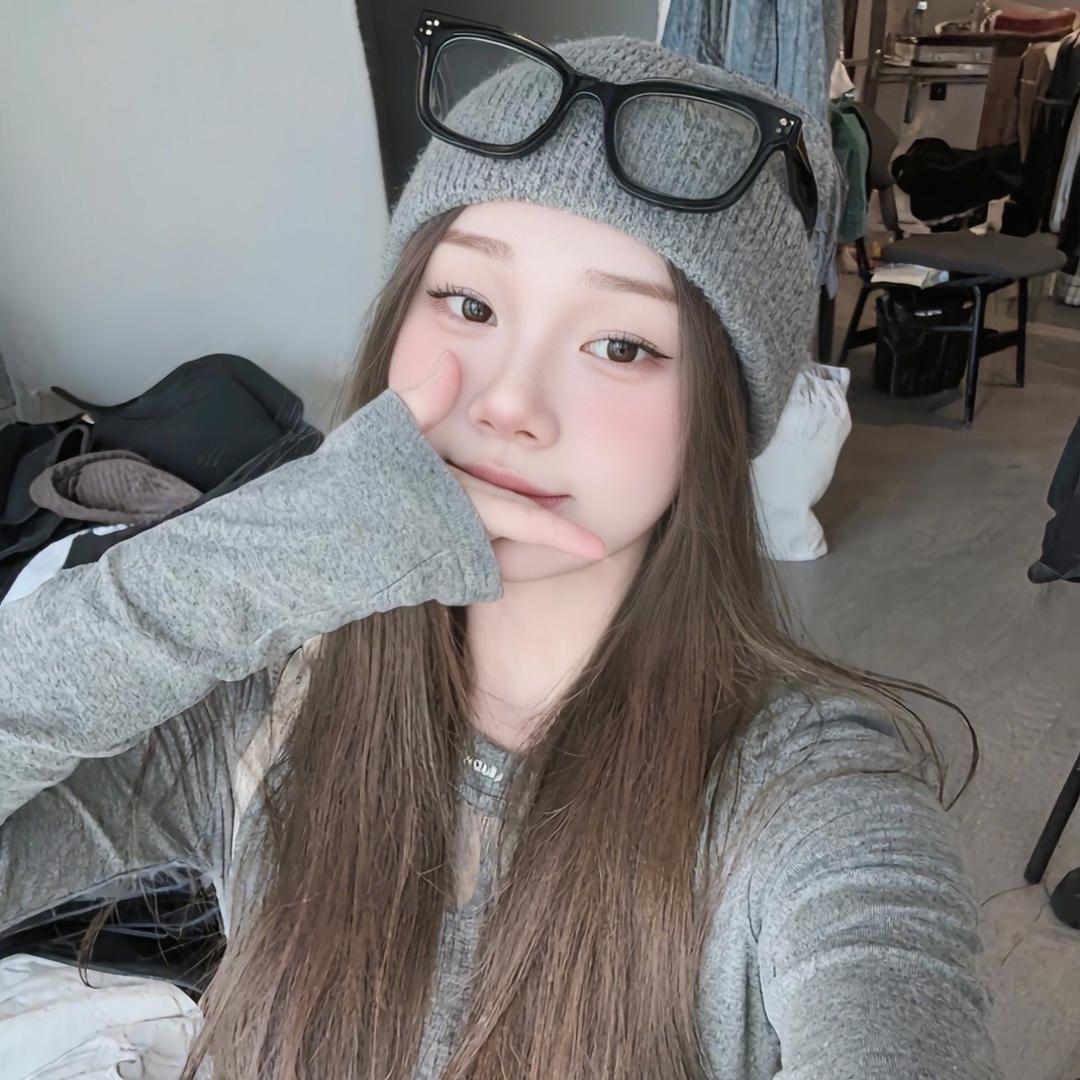 七七🖐🏻