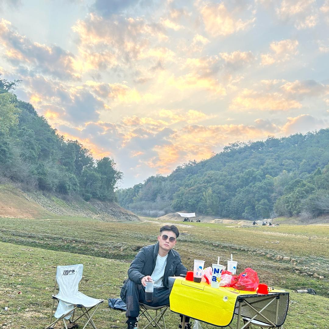 封开金装~敬豪定制衣柜厂