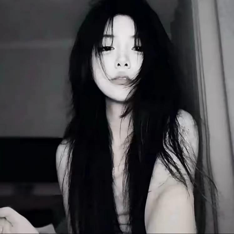 Y.🖤