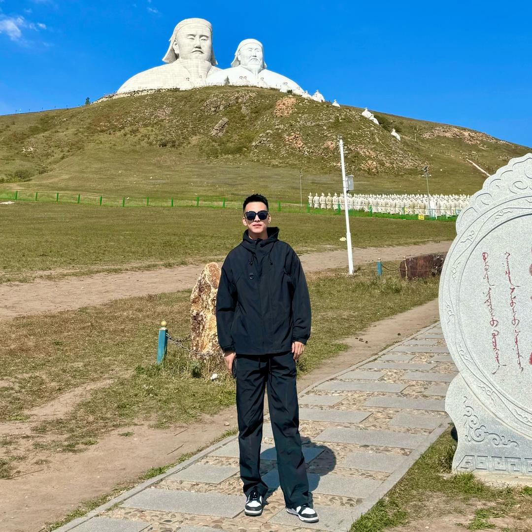 魏佳🚶🏻‍♂️