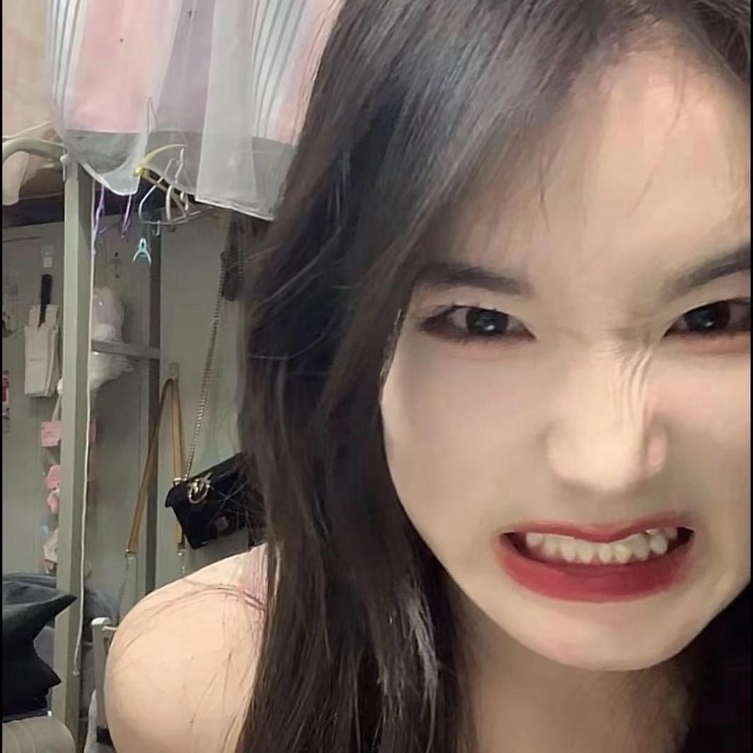 盼儿⁰⁹²⁵
