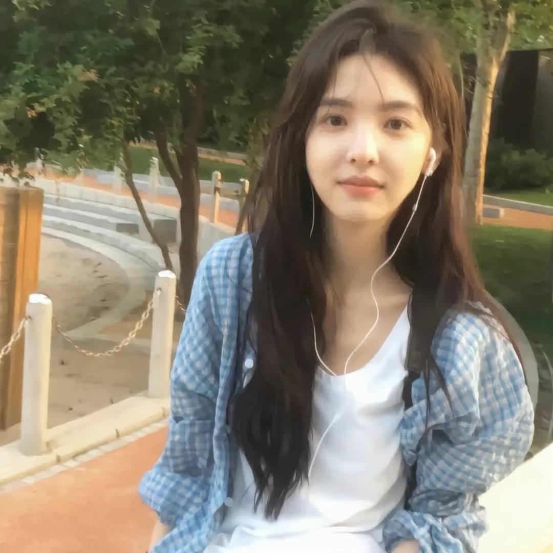^小纯