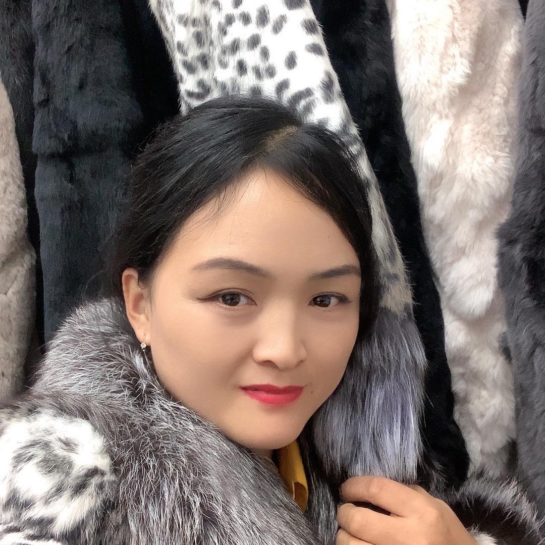 毛毛虫服装加工