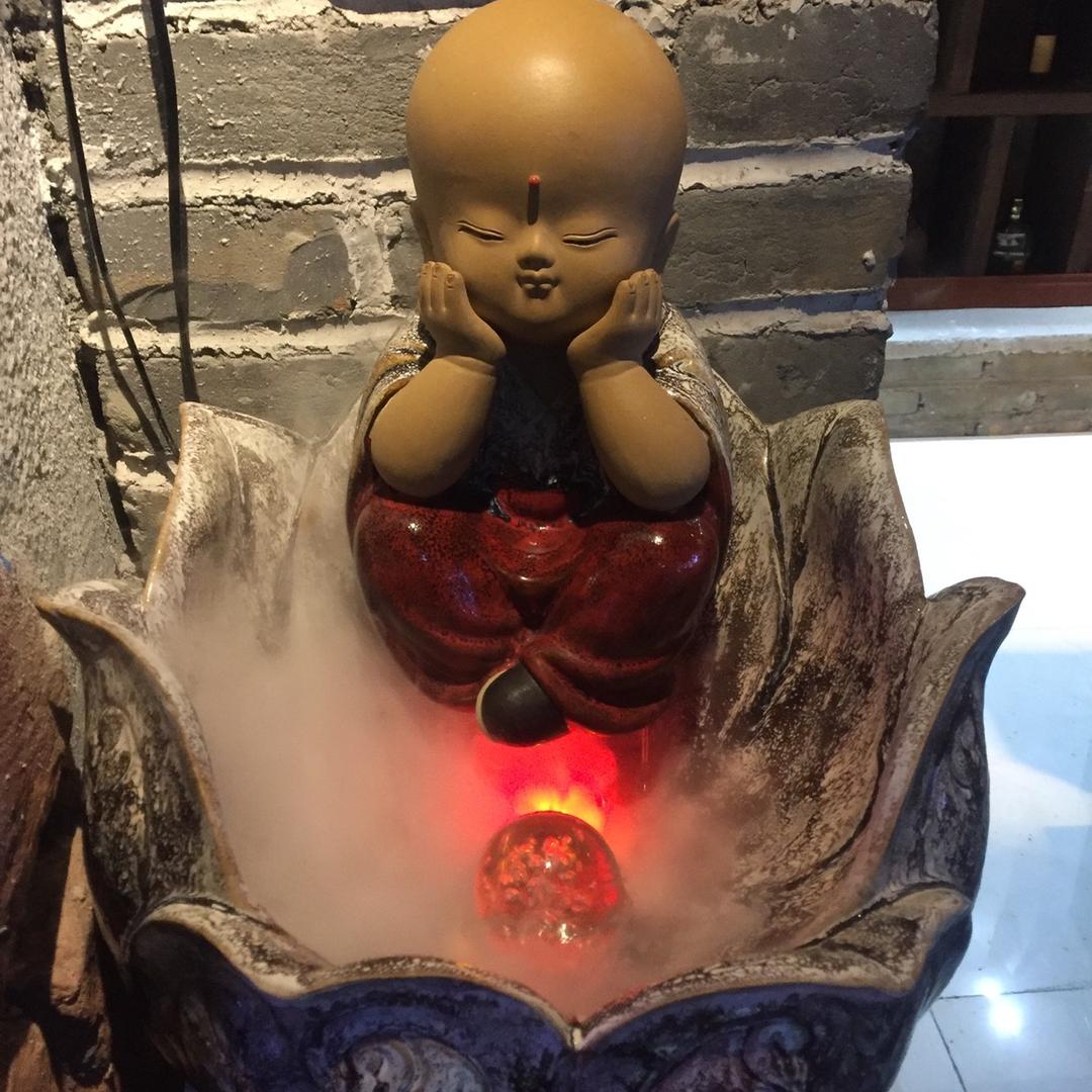 《满山的猴子我腚最红》&