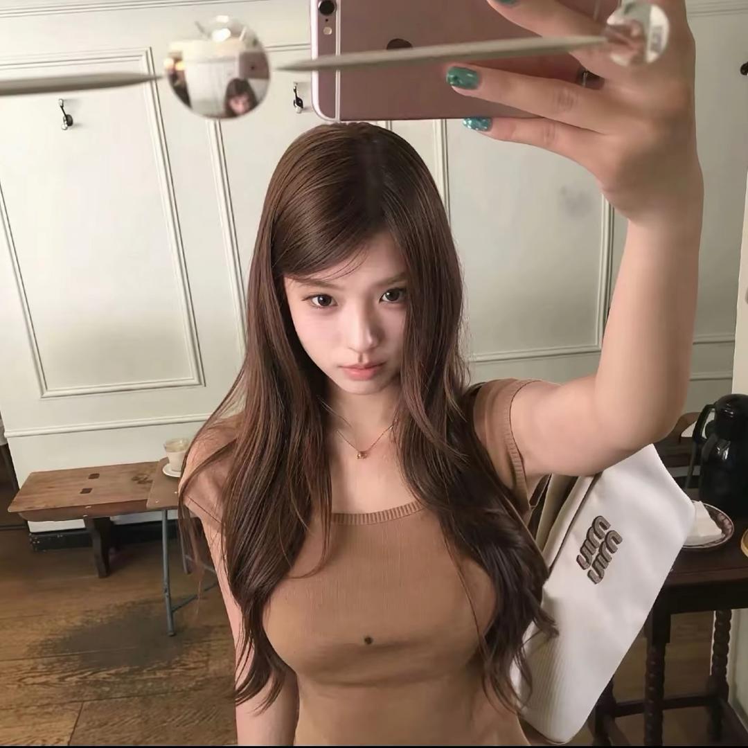 蒽蒽