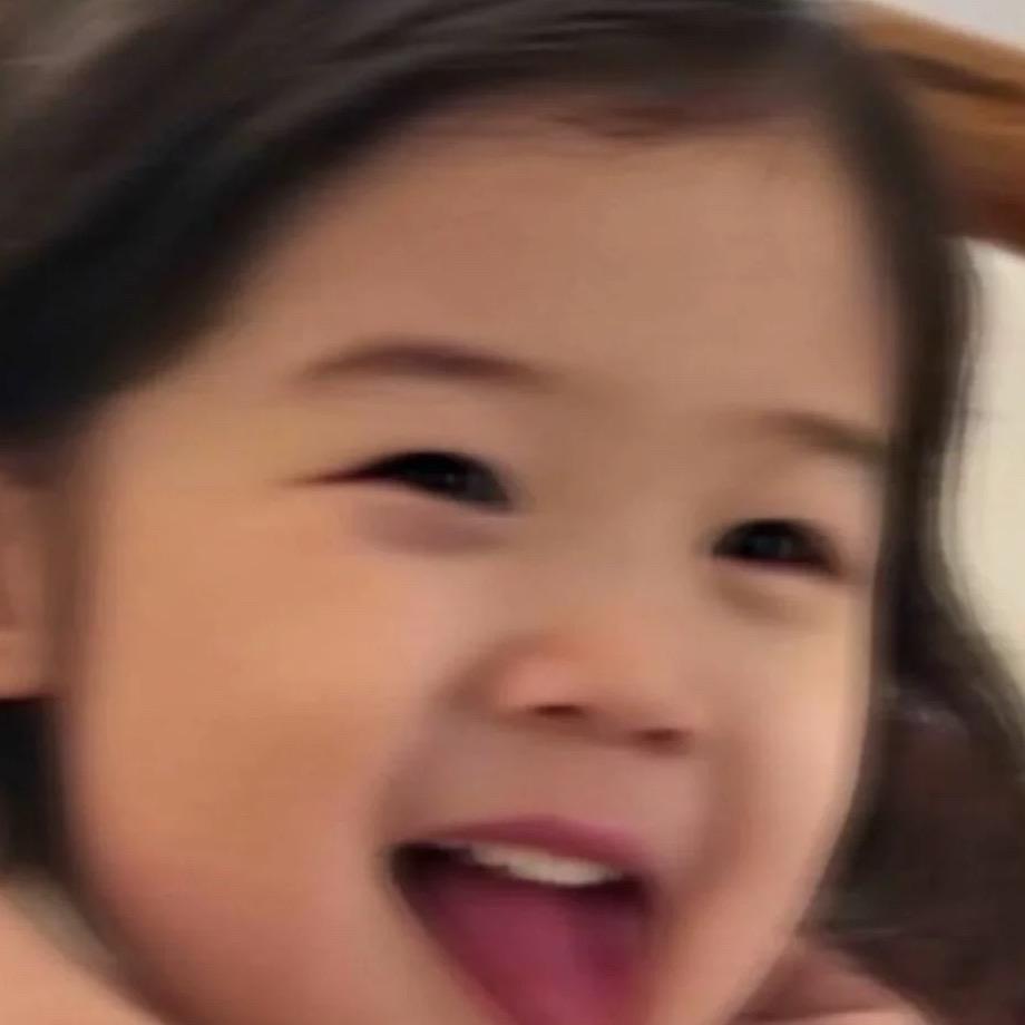 朱朱（跟妆化妆师）