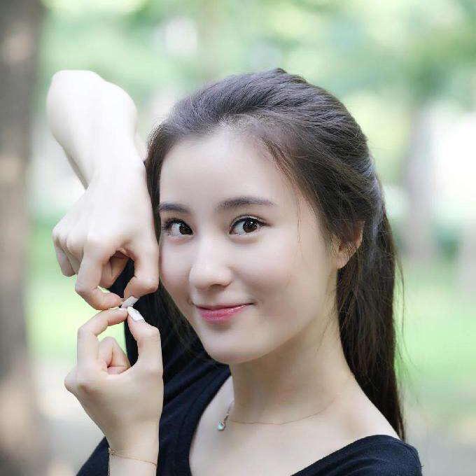 小天莉姐姐