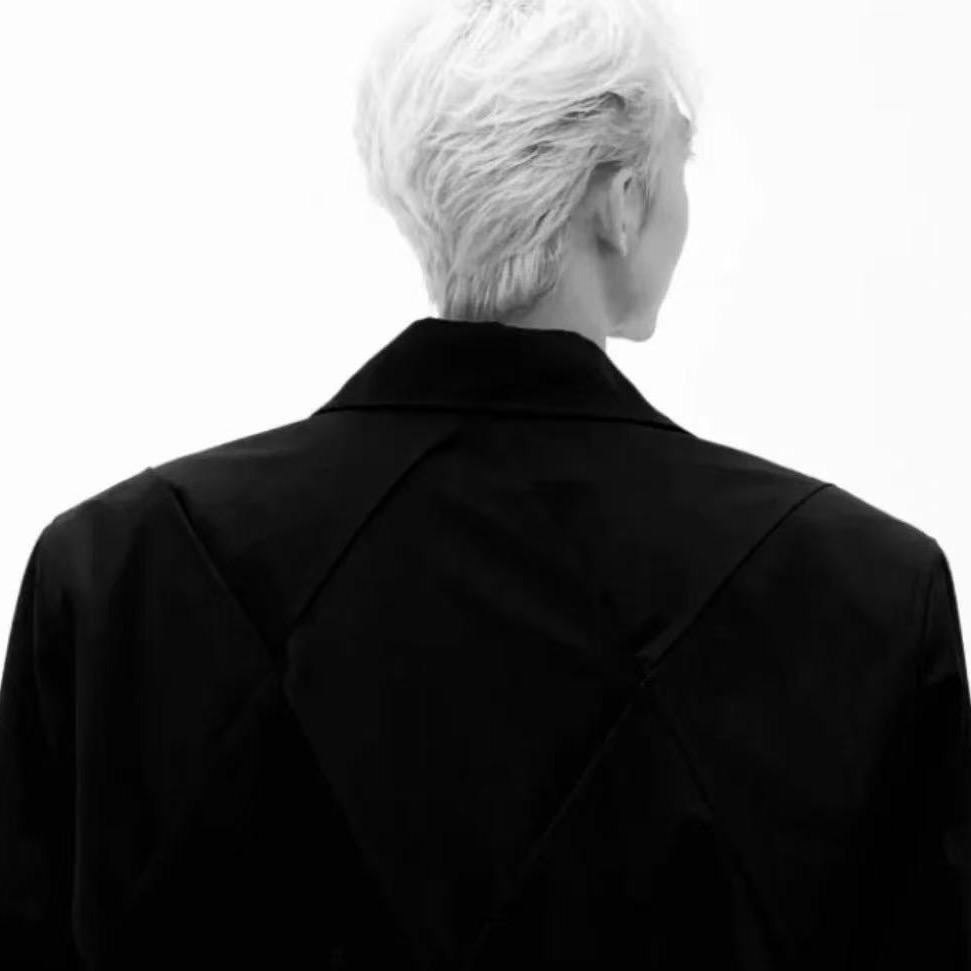 🕸 𝙡𝘿·十八¹⁸