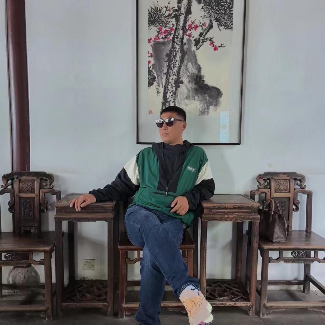 龙沙区易金泉苏打水经销处