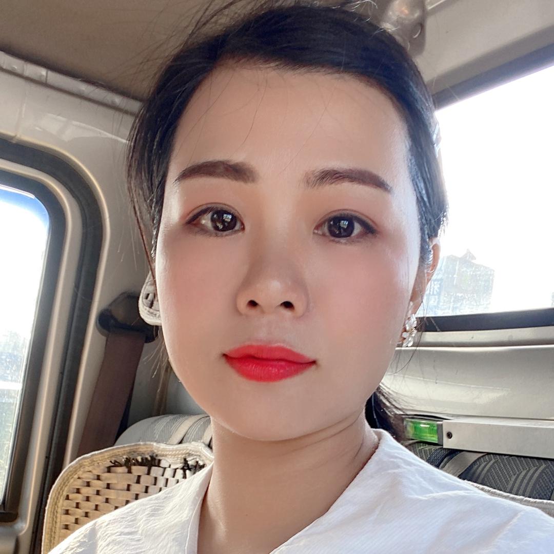 杨妞