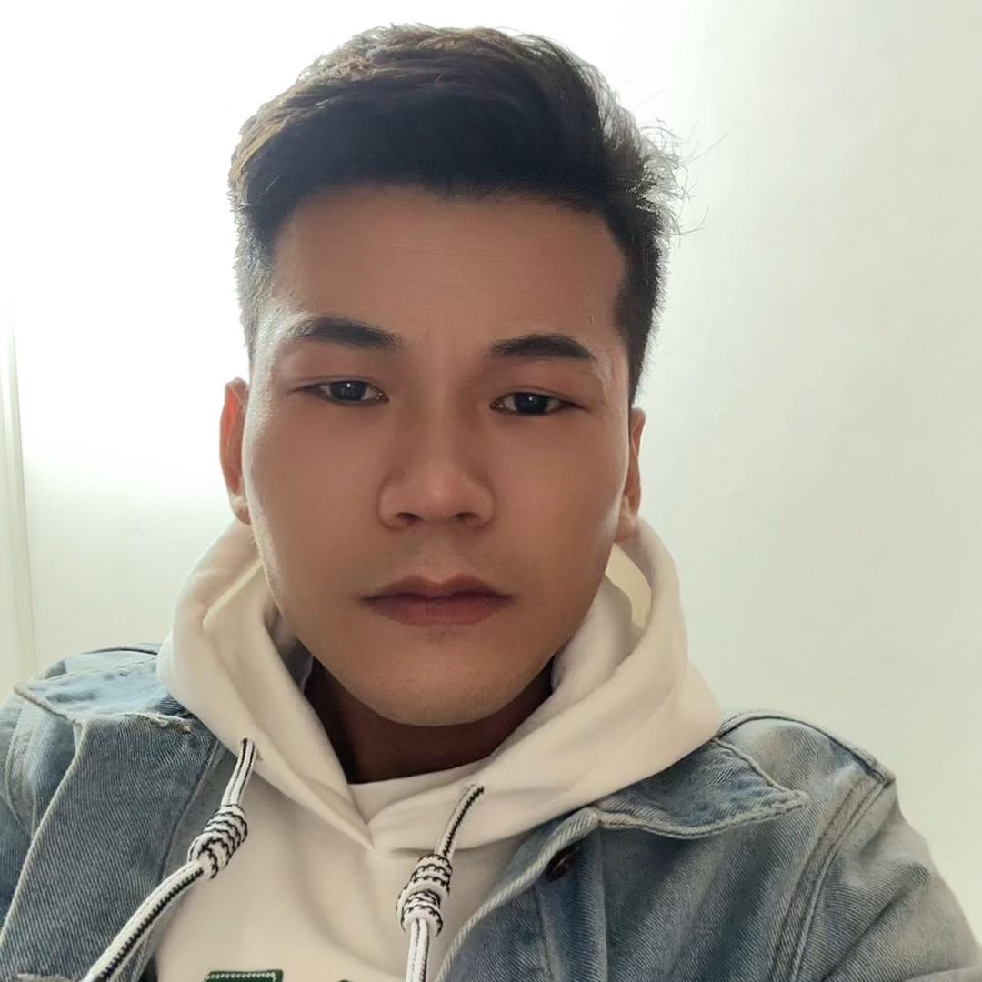 蹭蹭