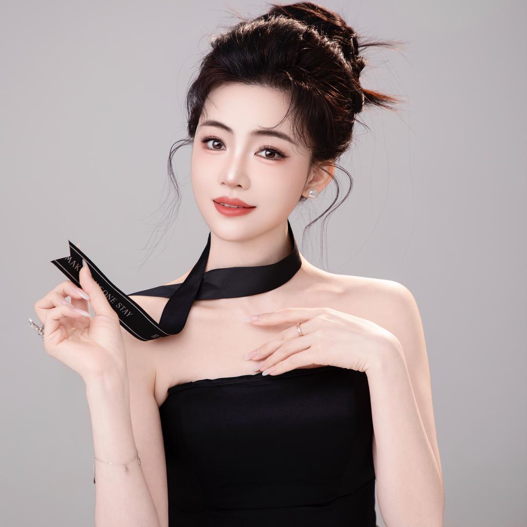 陆倩3484