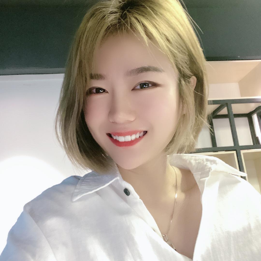 小韩日记女装