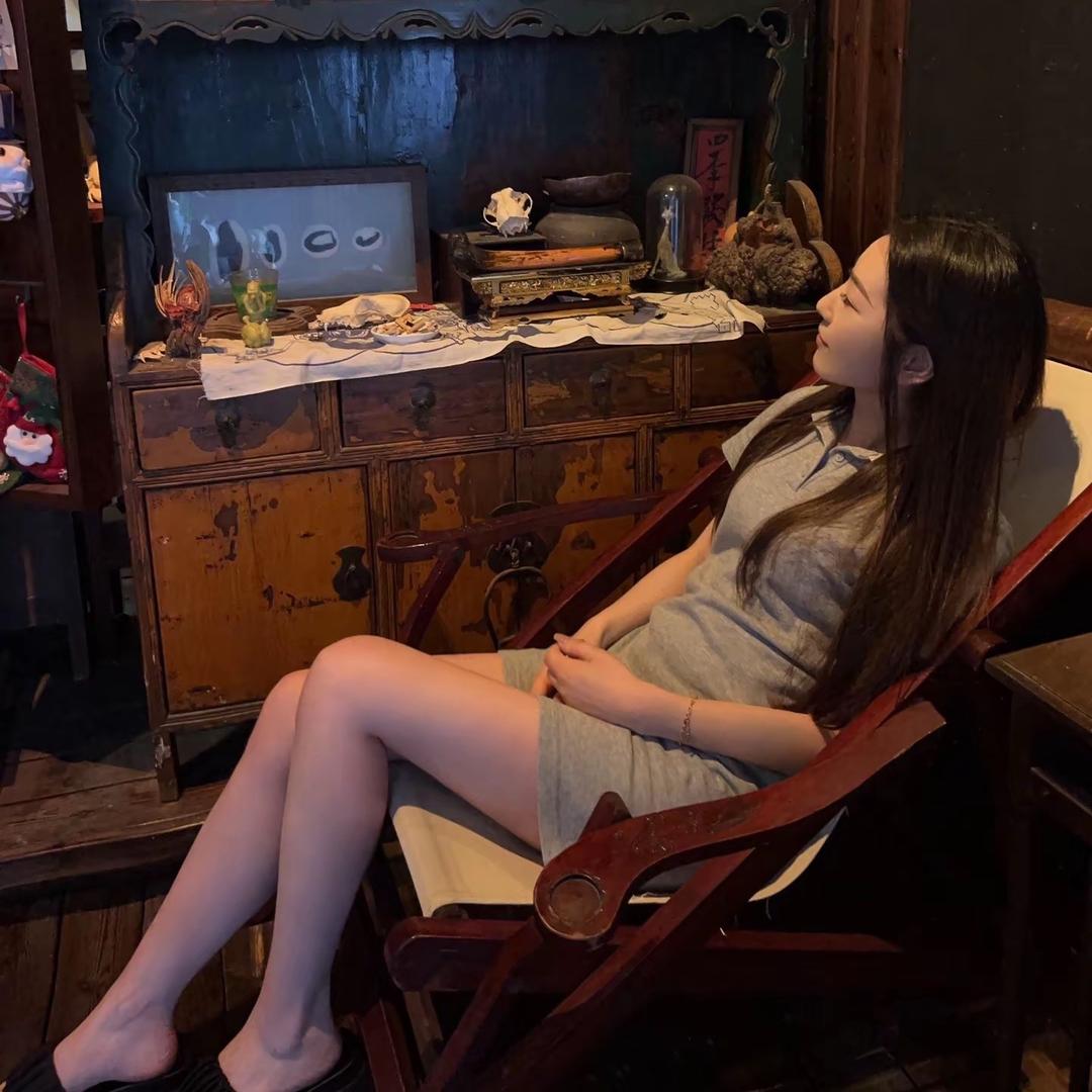 林林七、
