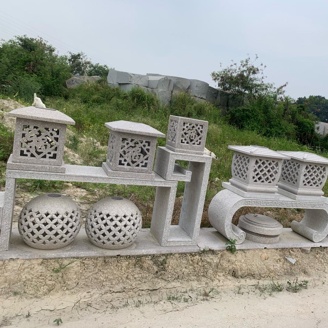 表妹的石材小院
