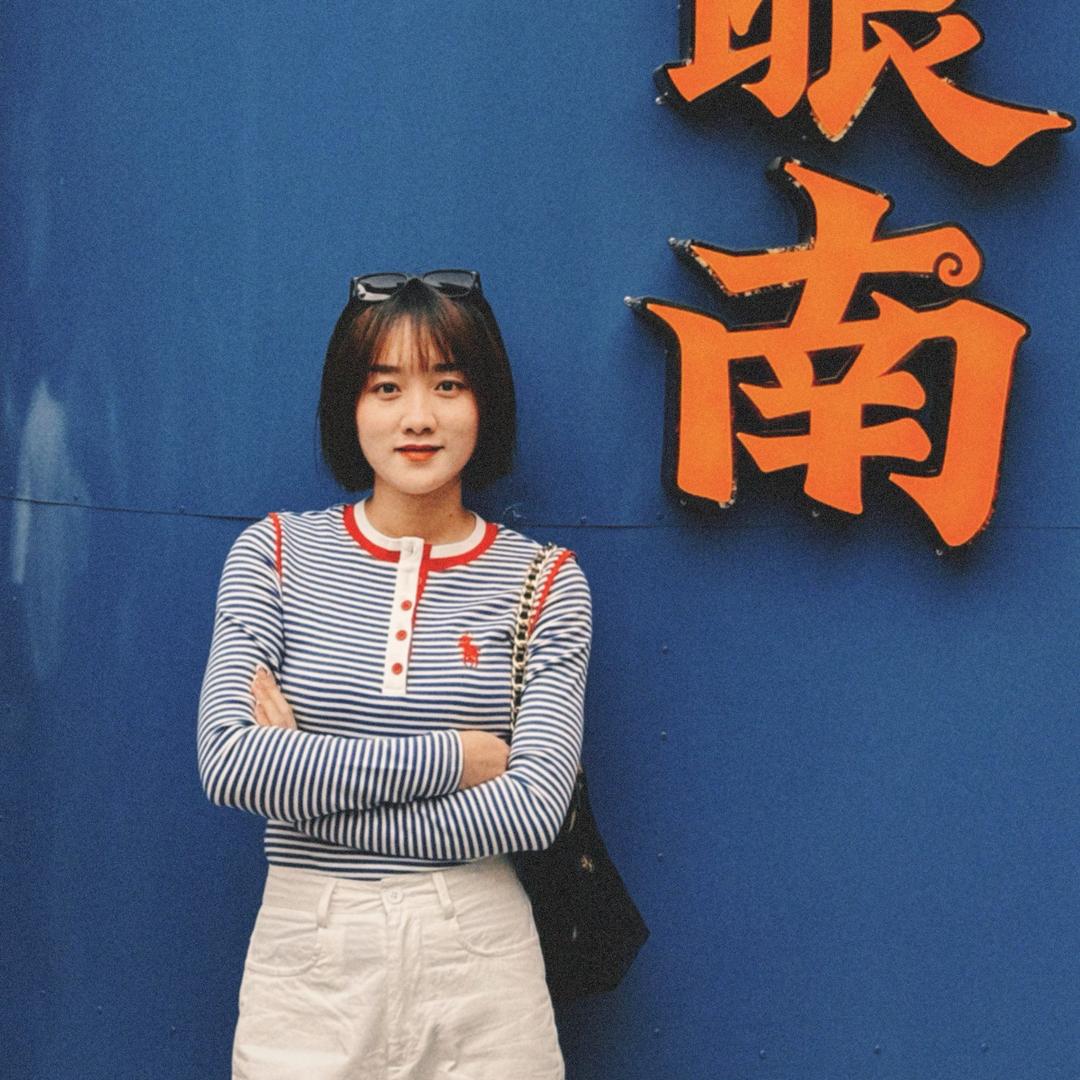 A.   ~你的莲 ♥️✨