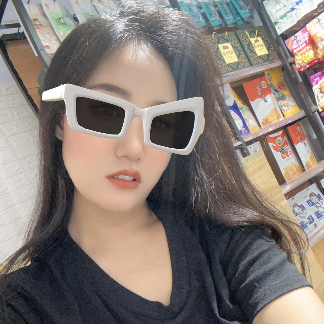 锡林呼现烤牛肉干奶食加工厂