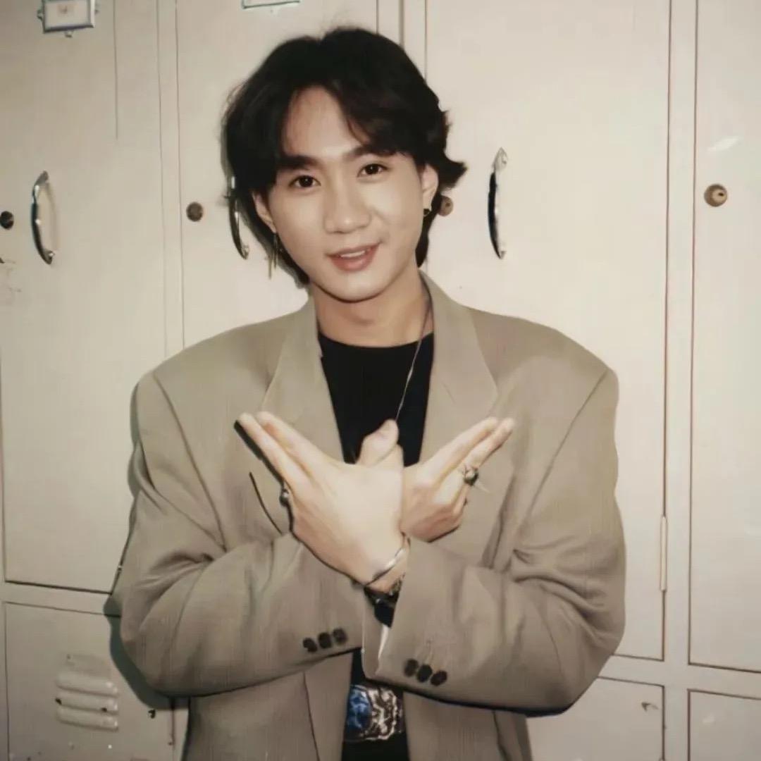 ￴ ￴￴￴ ￴￴￴ ￴ ￴￴￴