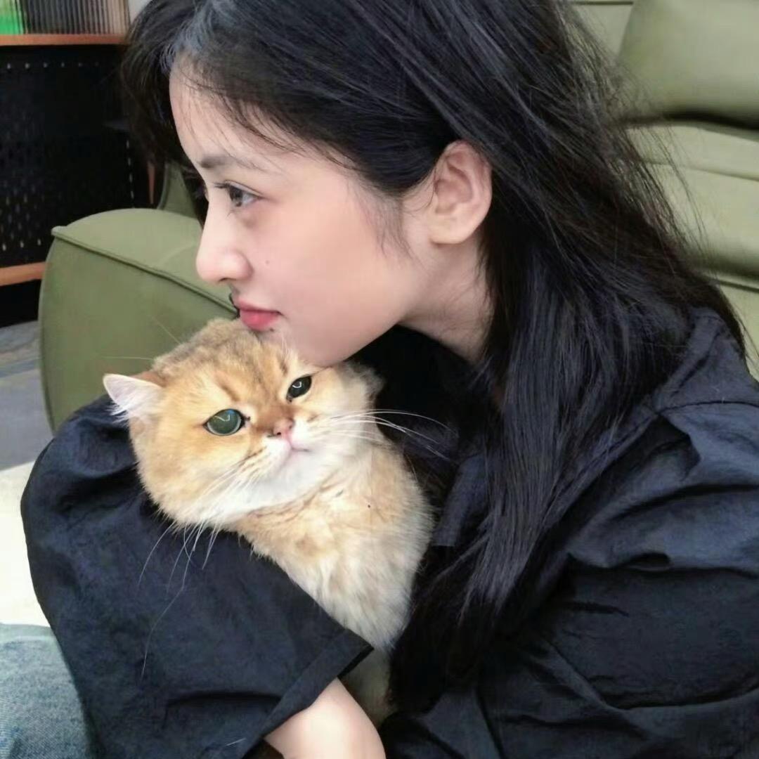 粉色麻辣鸡