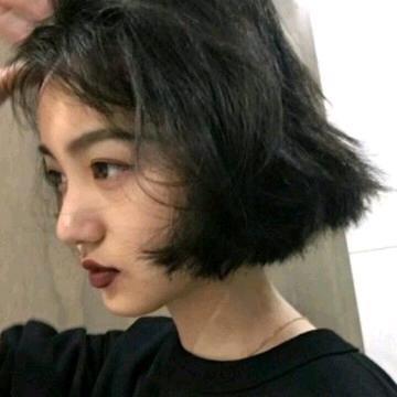 像风一样的女子