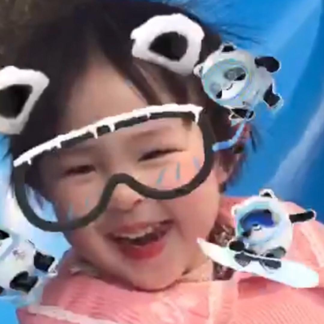 小哼妮