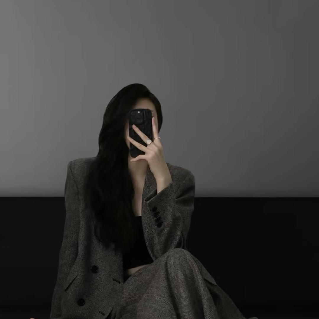 涵大漂亮🌙（收徒 招人～）