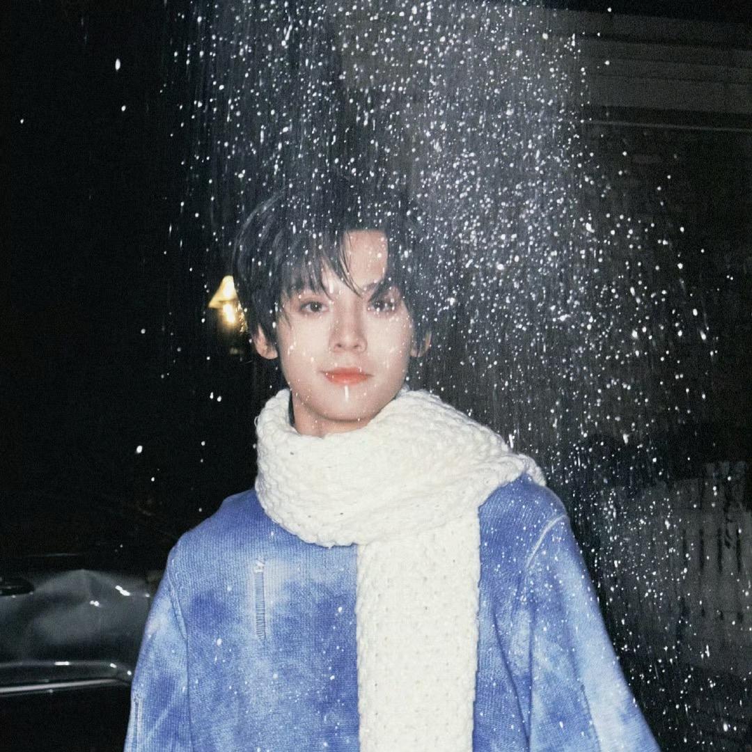 姜姜皮卡屁.