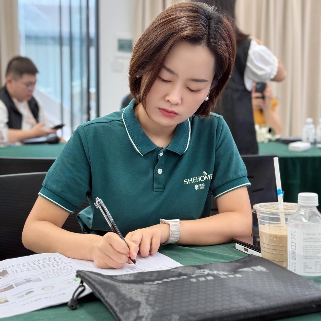 奢睡招商～阳阳