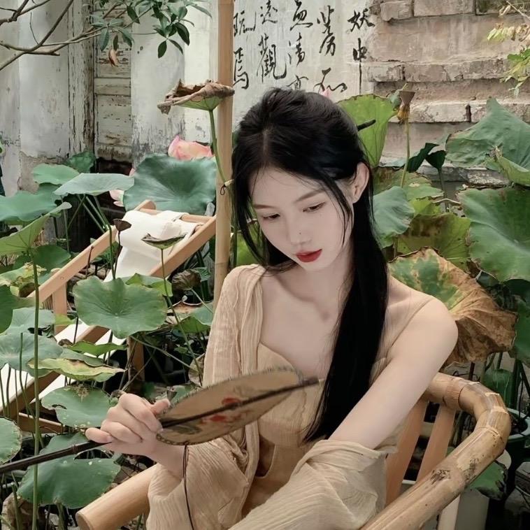 深蓝女装供应链