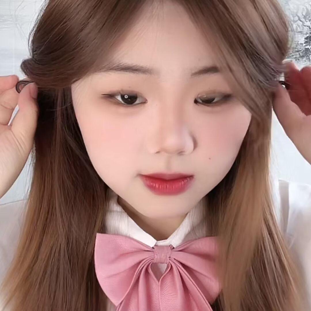 A唯红颜祸水与小人难养也