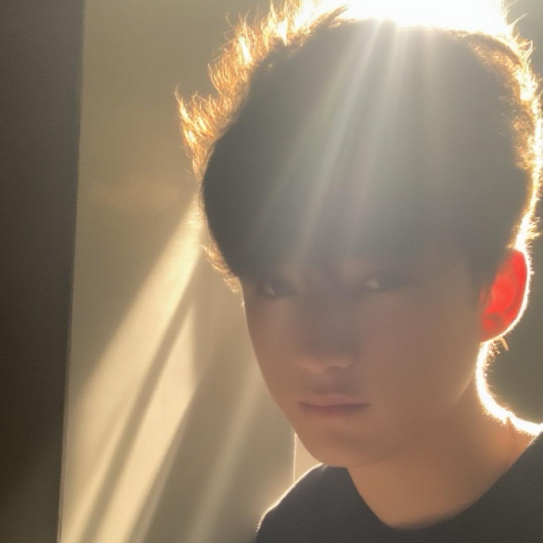 。  。